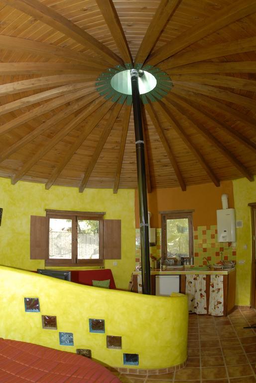 Apartamentos Rurales Ecopangea Valverde de la Vera Room photo
